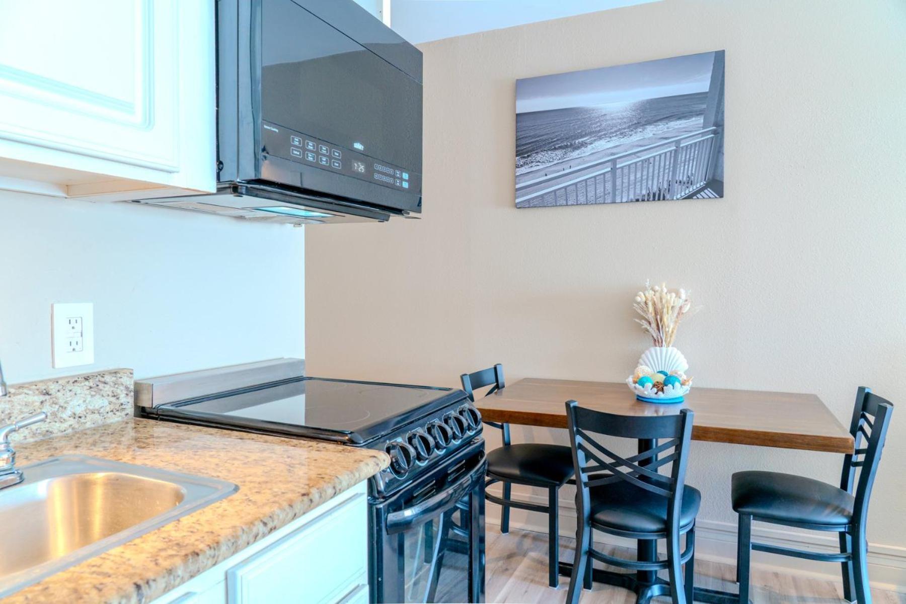 Beautiful Ocean Front Double Queen Suite - Sea Mist Resort 20905 - Perfect For 2-4 Guests! Myrtle Beach Exteriér fotografie
